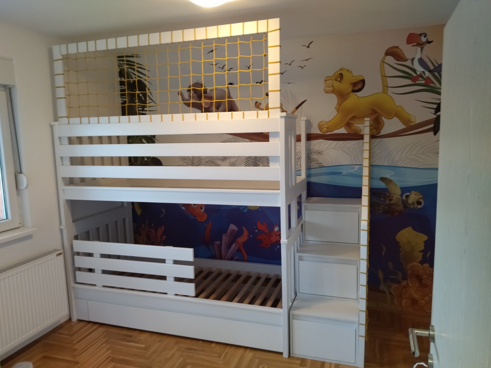 Thumbnail [100%x225]