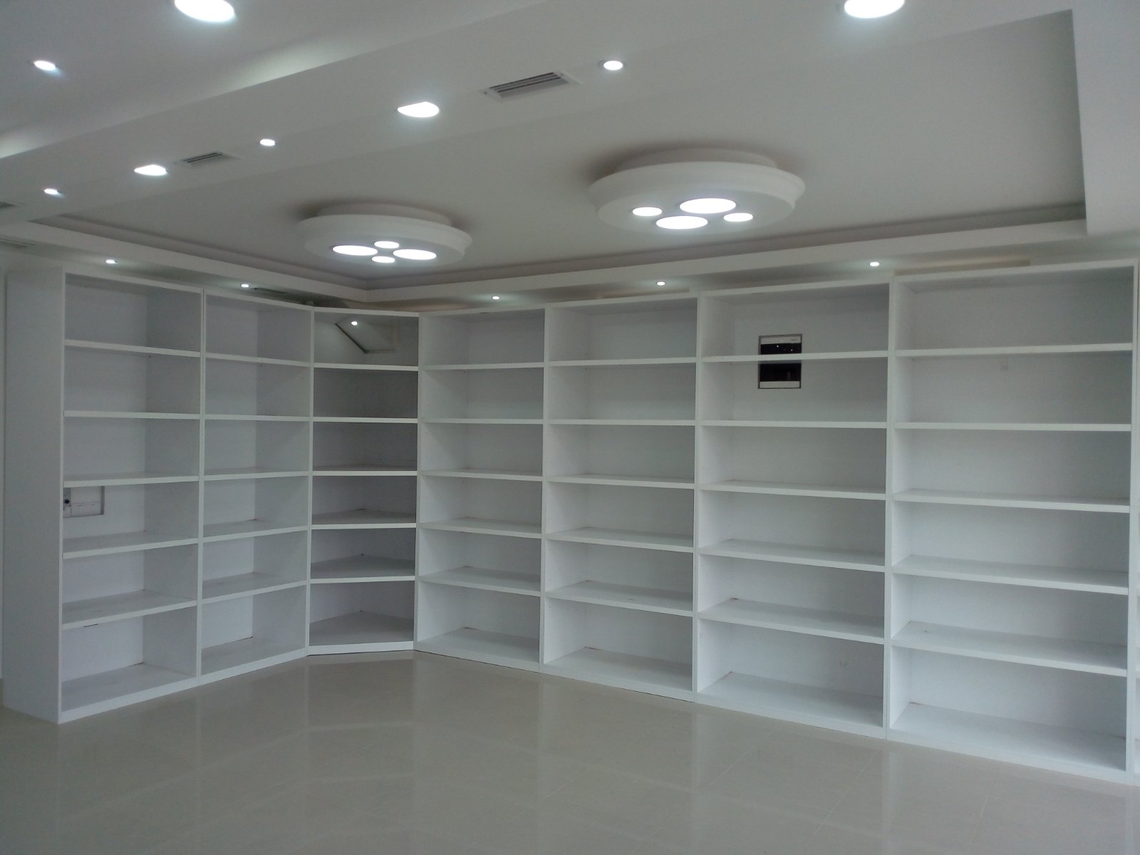 Thumbnail [100%x225]