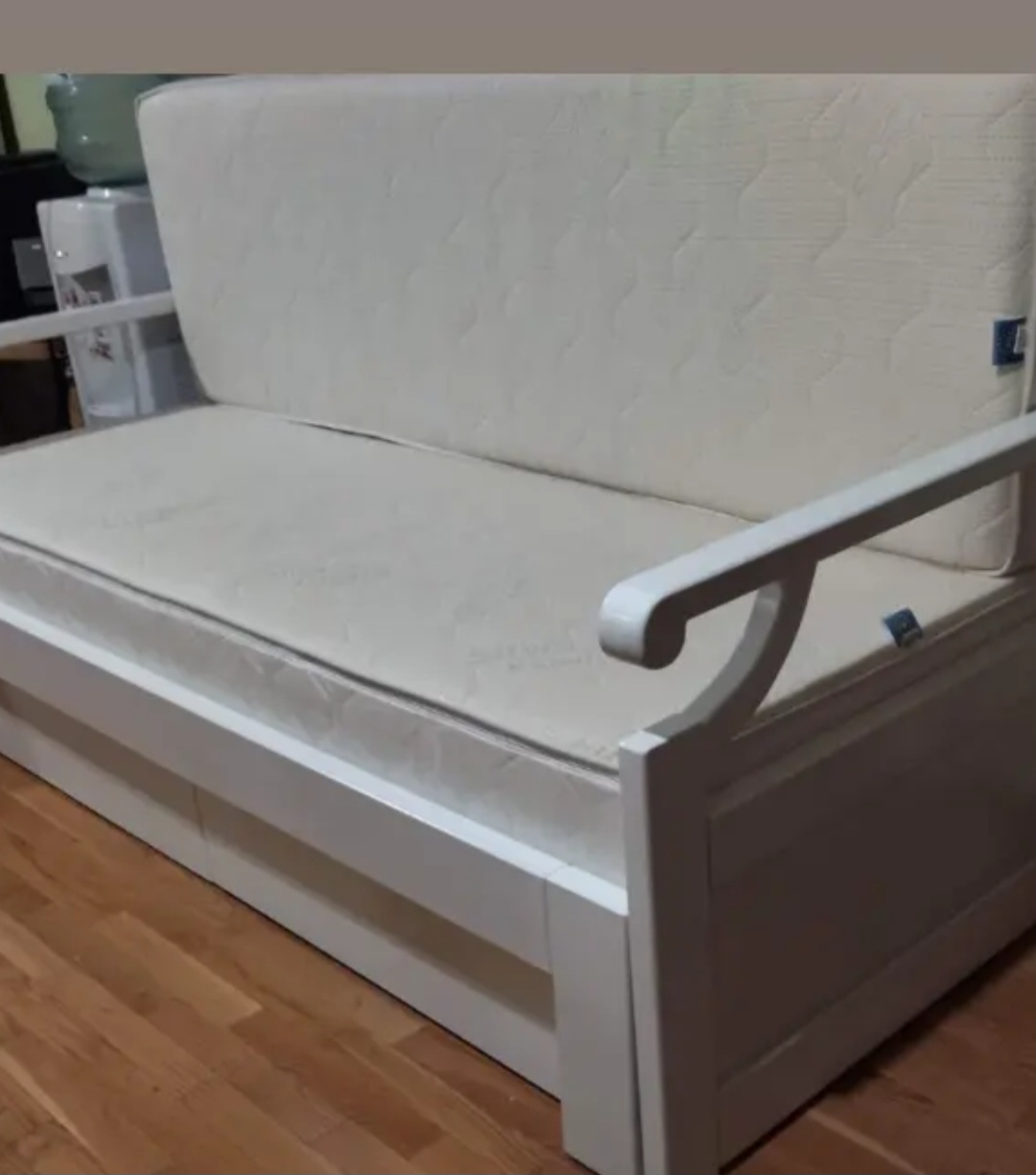 Thumbnail [100%x225]