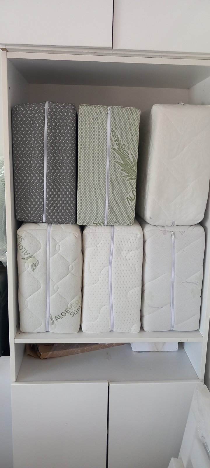 Thumbnail [100%x225]