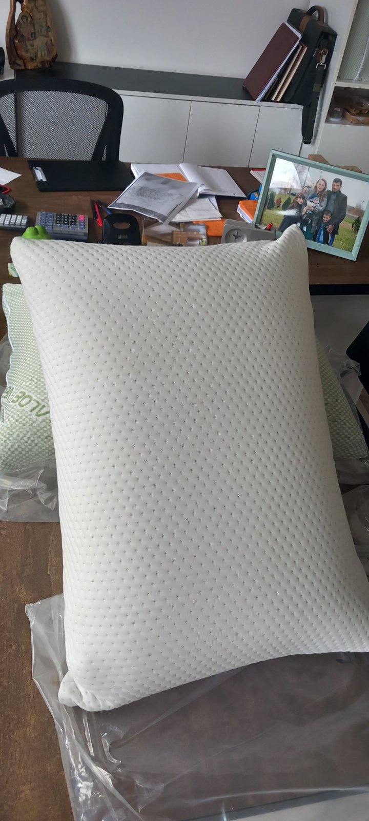 Thumbnail [100%x225]