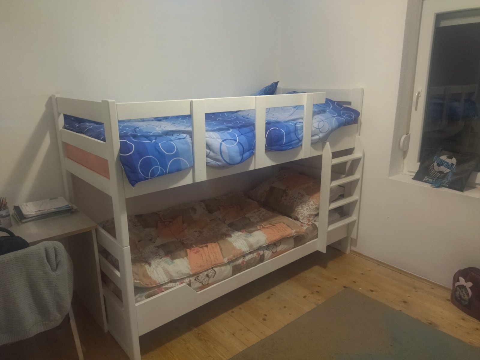 Thumbnail [100%x225]