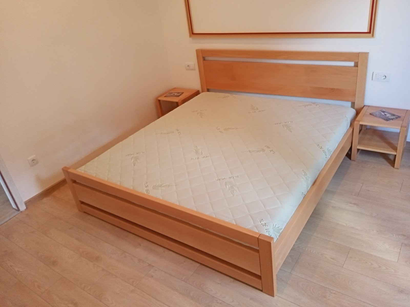 Thumbnail [100%x225]