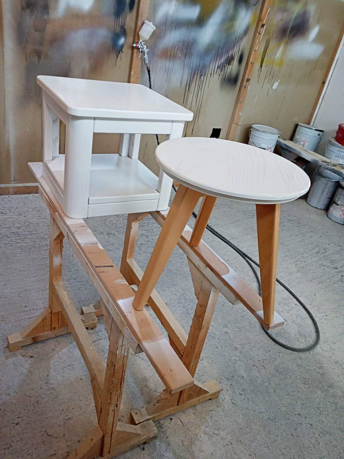 Thumbnail [100%x225]