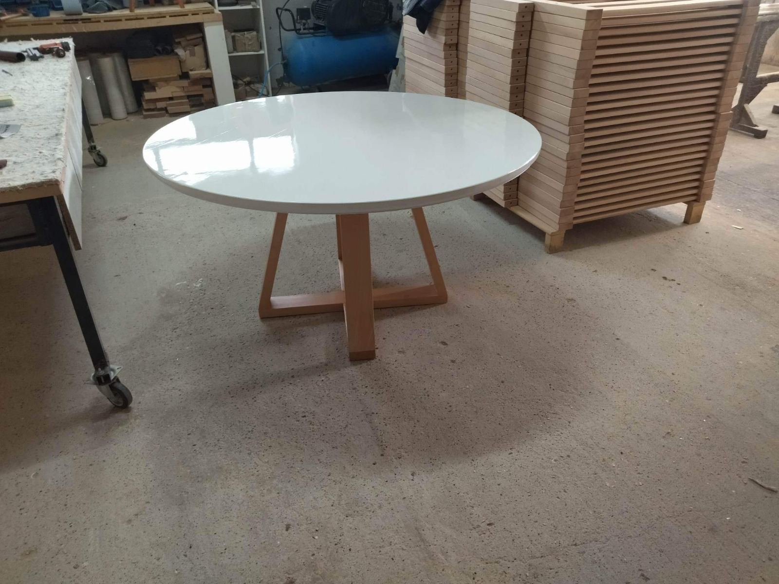 Thumbnail [100%x225]